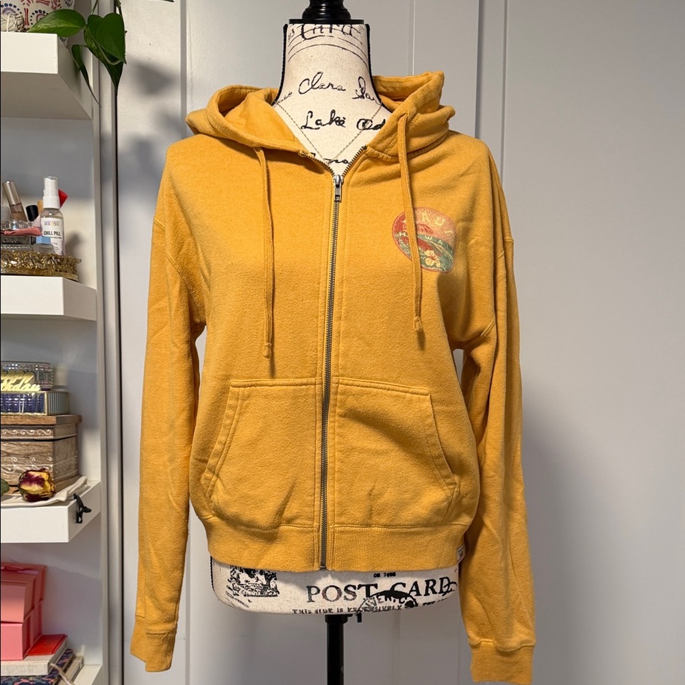 Maui zip up